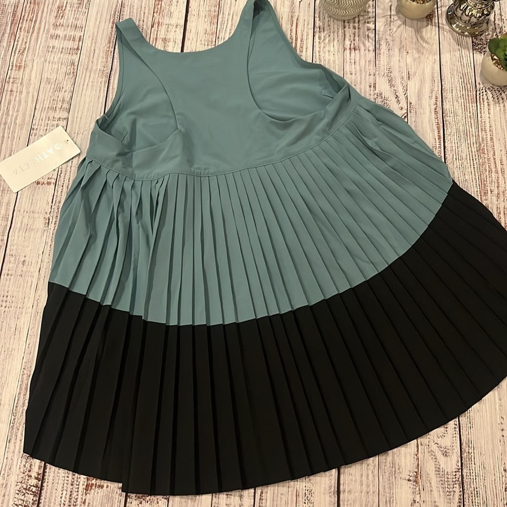 Athleta Pleated Tank Camisole - Picture 4 of 5